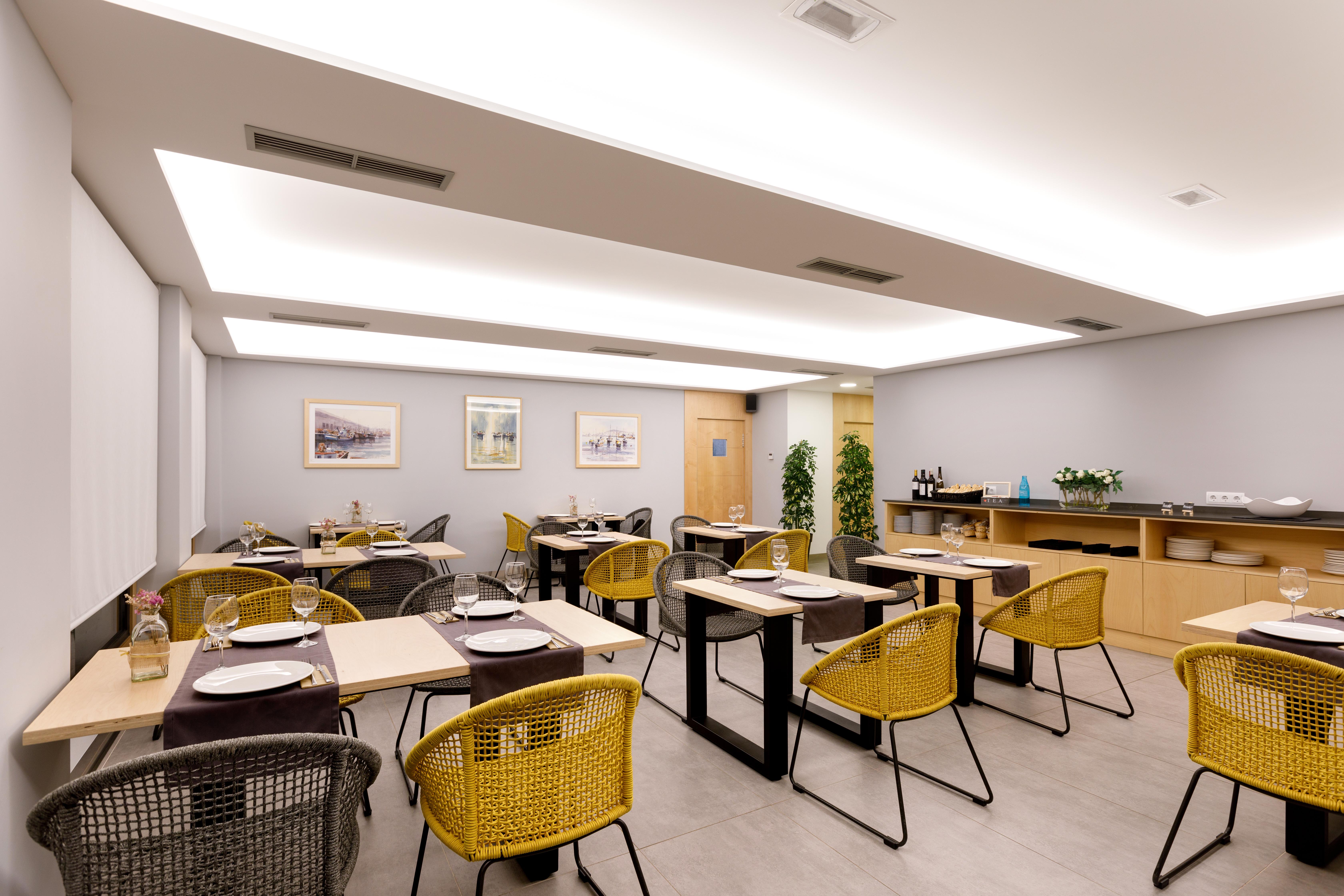 Hotel Val Convention 尼格兰 外观 照片
