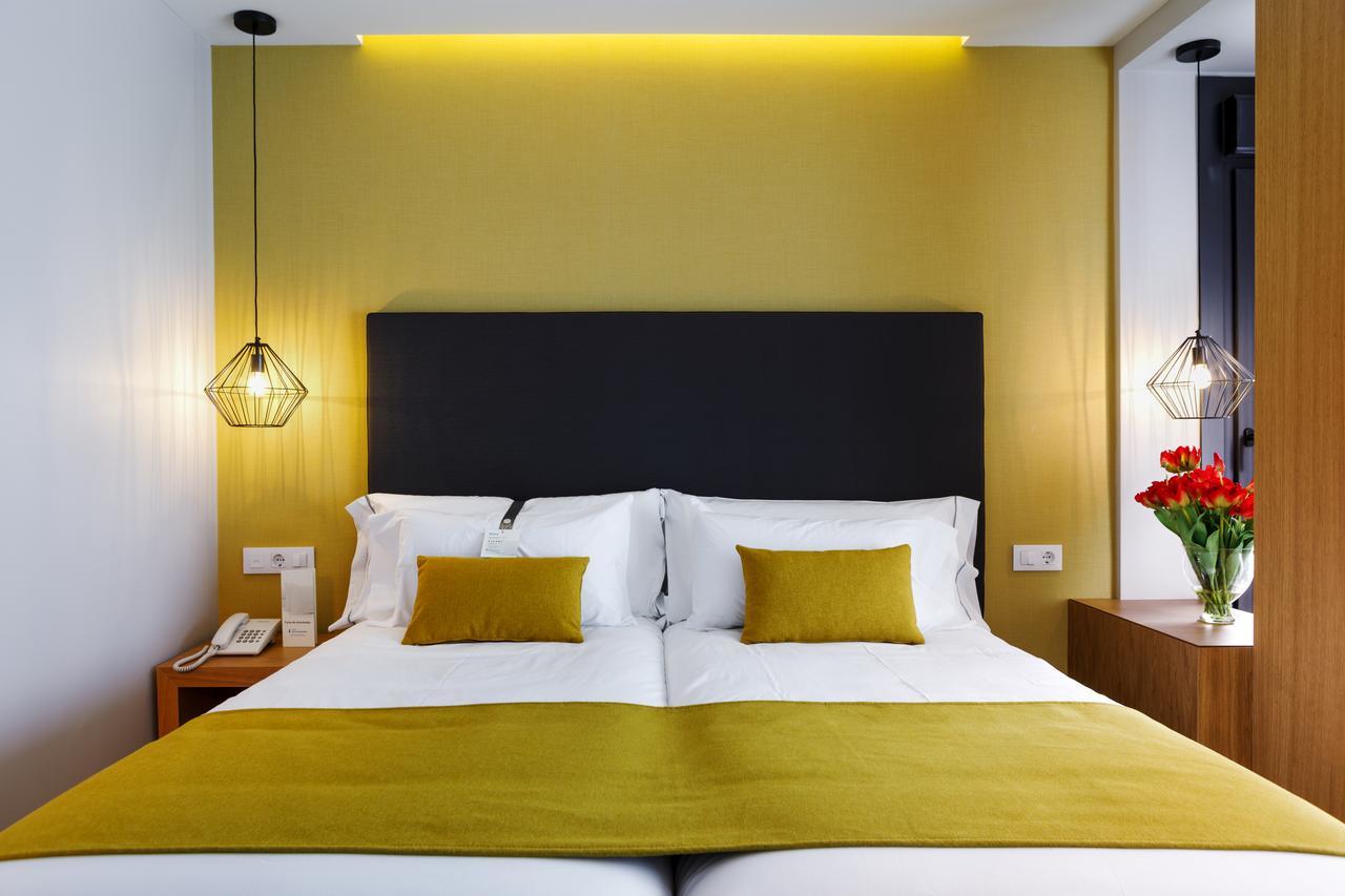Hotel Val Convention 尼格兰 外观 照片